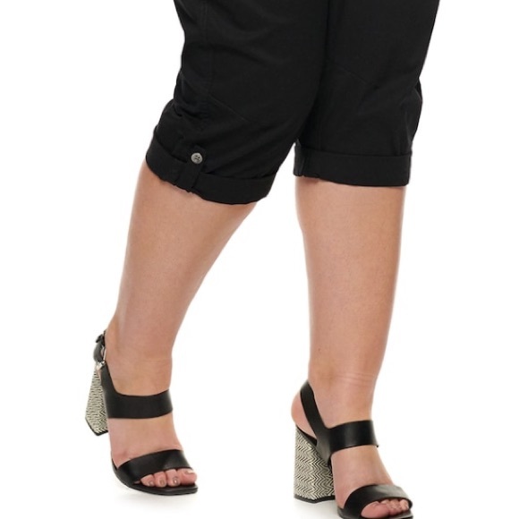 EVRI Pants & Jumpsuits Womens Plus Size Evri Black Utility Capri